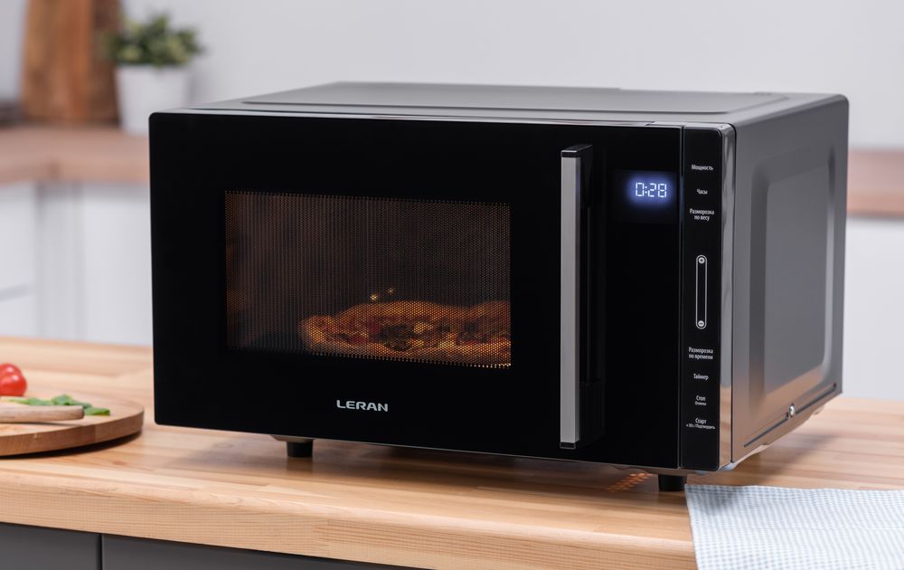 Микроволновая печь LERAN